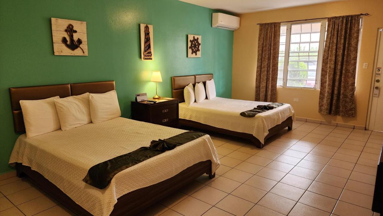 Combate Beach Resort Cabo Rojo Esterno foto