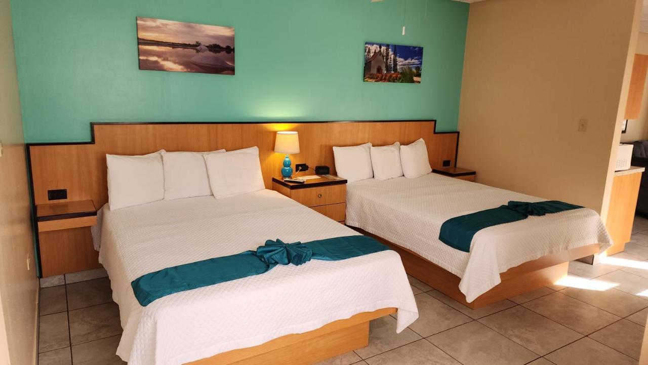 Combate Beach Resort Cabo Rojo Esterno foto