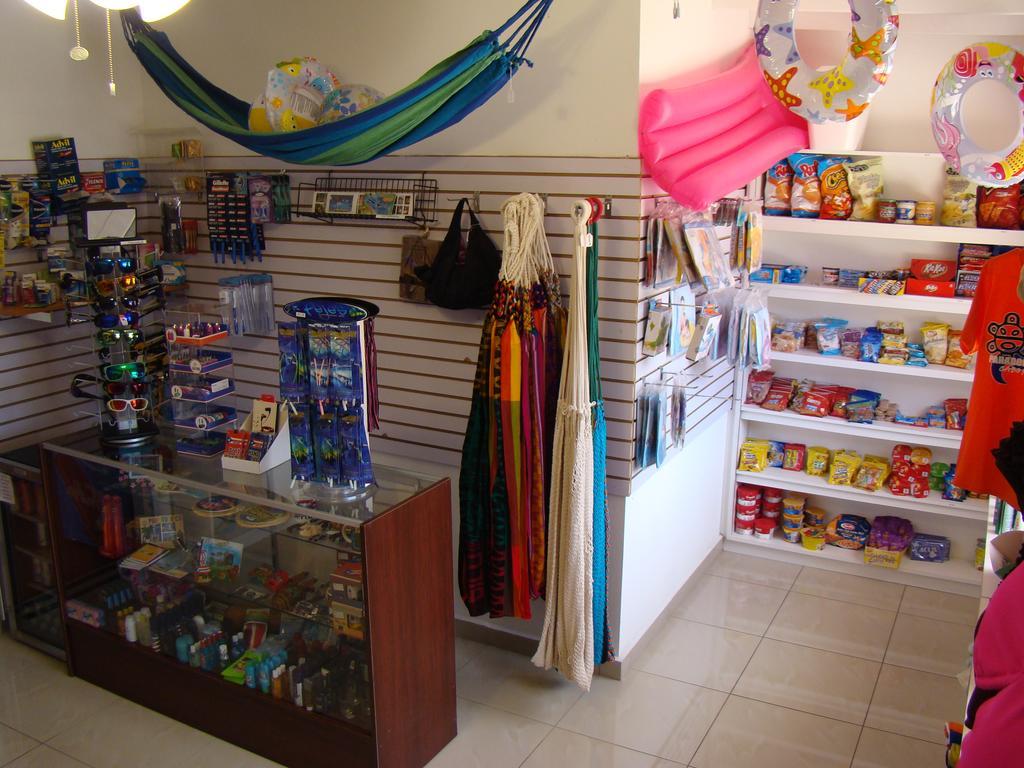 Combate Beach Resort Cabo Rojo Esterno foto